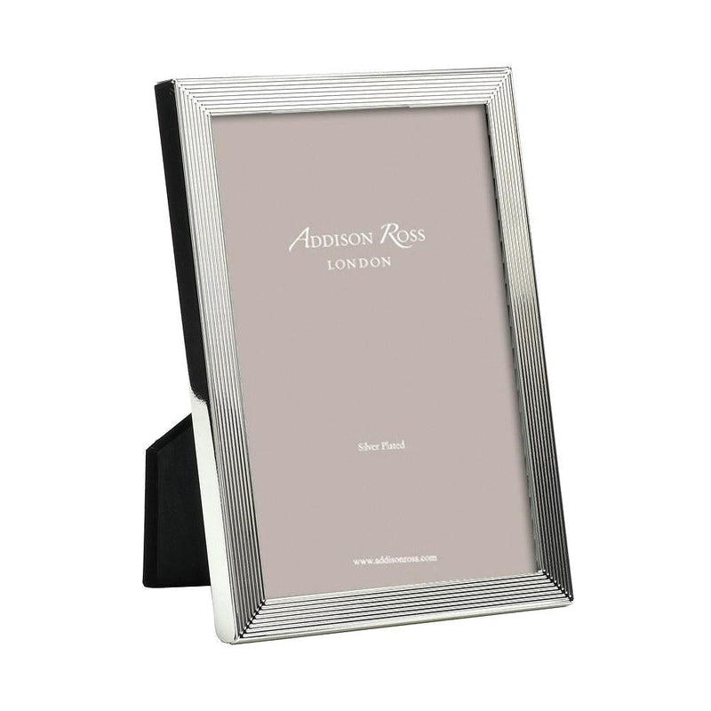 caspari Grooved 4" x 6" Picture Frame in Silver - 1 Each